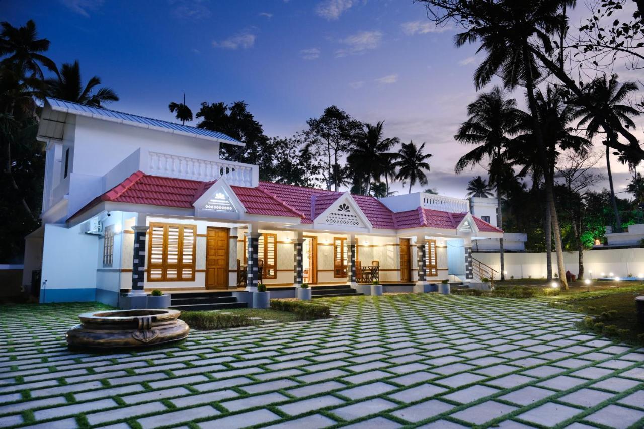 Serene Stay Alappuzha Buitenkant foto