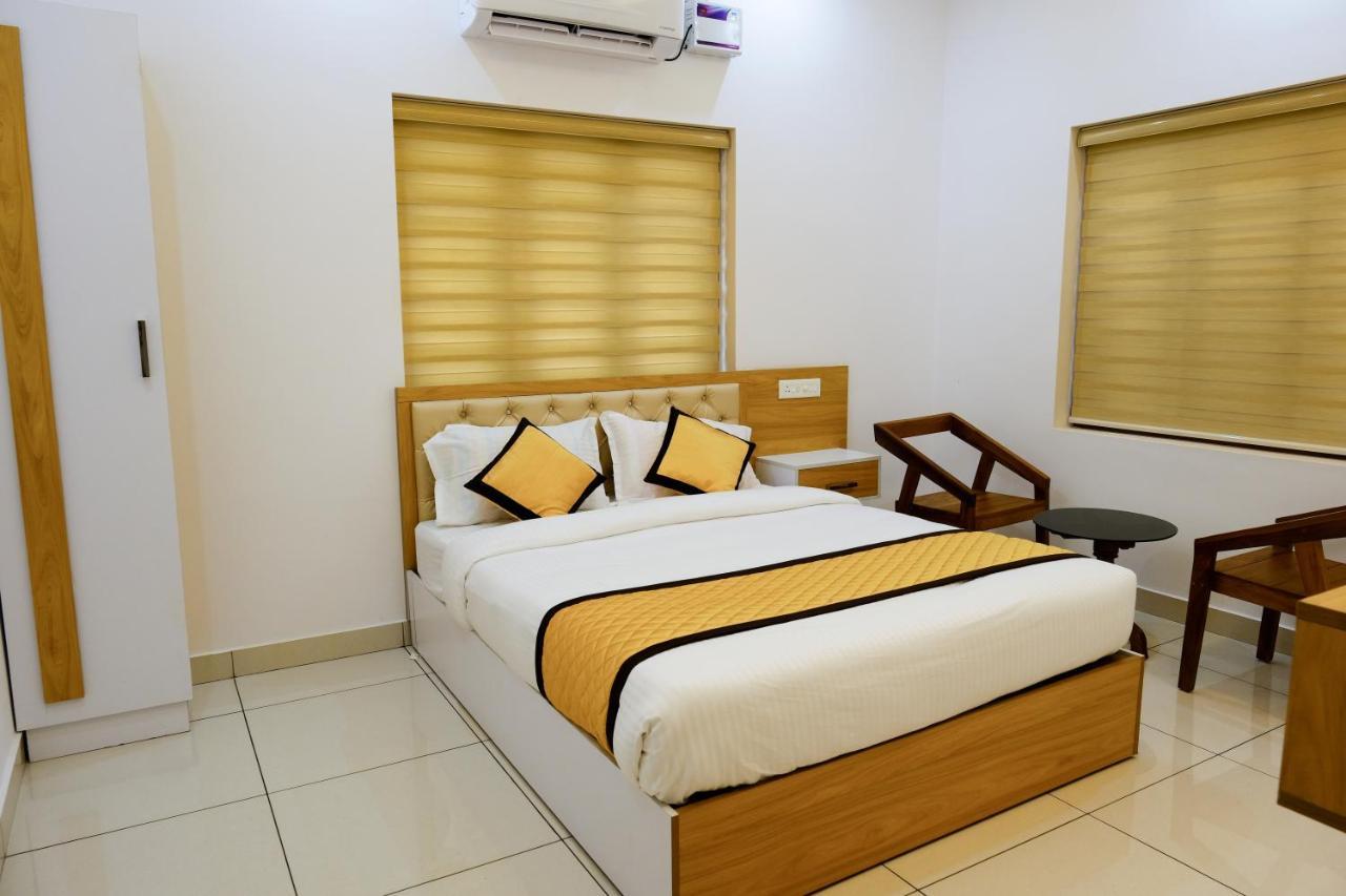 Serene Stay Alappuzha Buitenkant foto